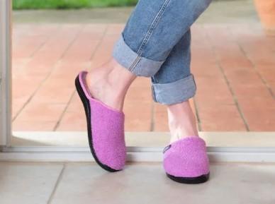 Des mules en polyester