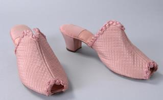 Des mules à talons